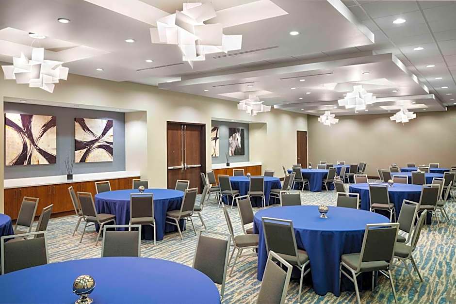 Homewood Suites-By Hilton- Denver Downtown Convention Center