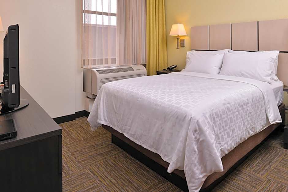 Photo 1 of 3 of 1 Bedroom 1 Queen Bed Suite