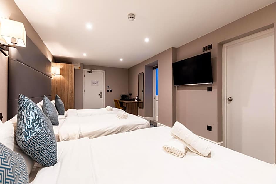 The Chapter Hotels - The J Hyde Park