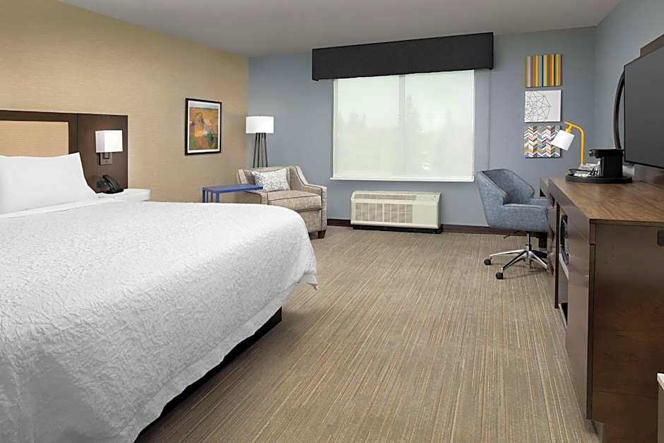 Hampton Inn By Hilton Warroad