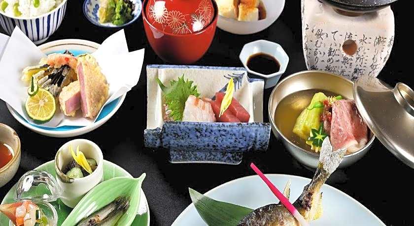 Nagaragawa Seiryu Hotel