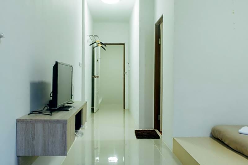 Cheaper Room