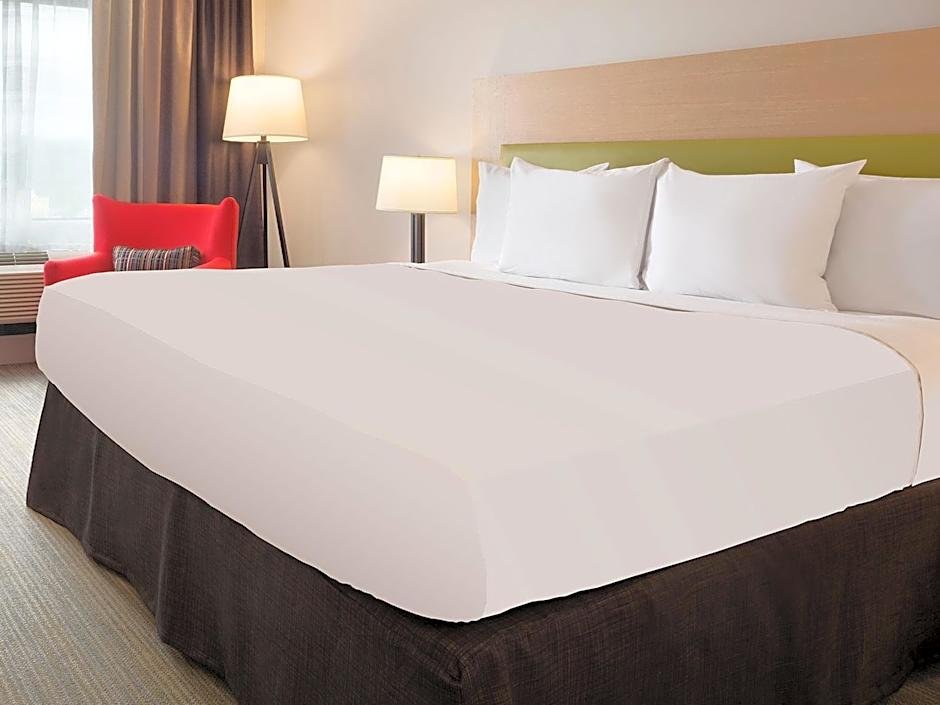 Country Inn & Suites by Radisson, Lima