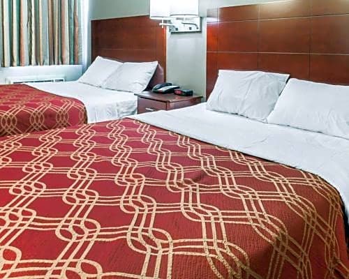 Econo Lodge South Ozone Park