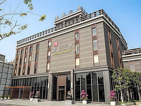Imperial Dynasty Exquisite Hotel