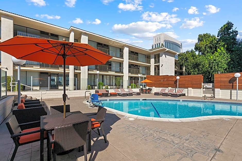 Vagabond Inn Executive Old Town