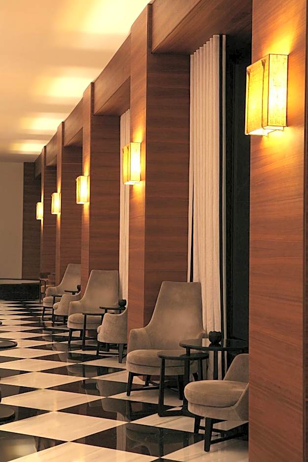 Aquila Atlantis Hotel