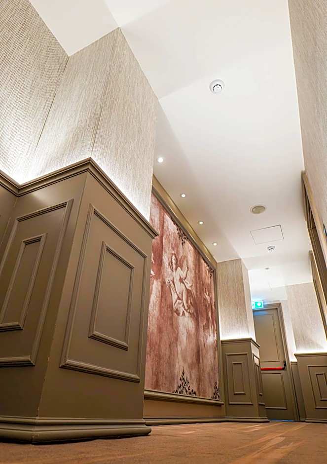 Gate Twenty Two Boutique Hotel