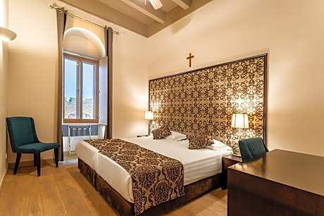 Twin Room with City View