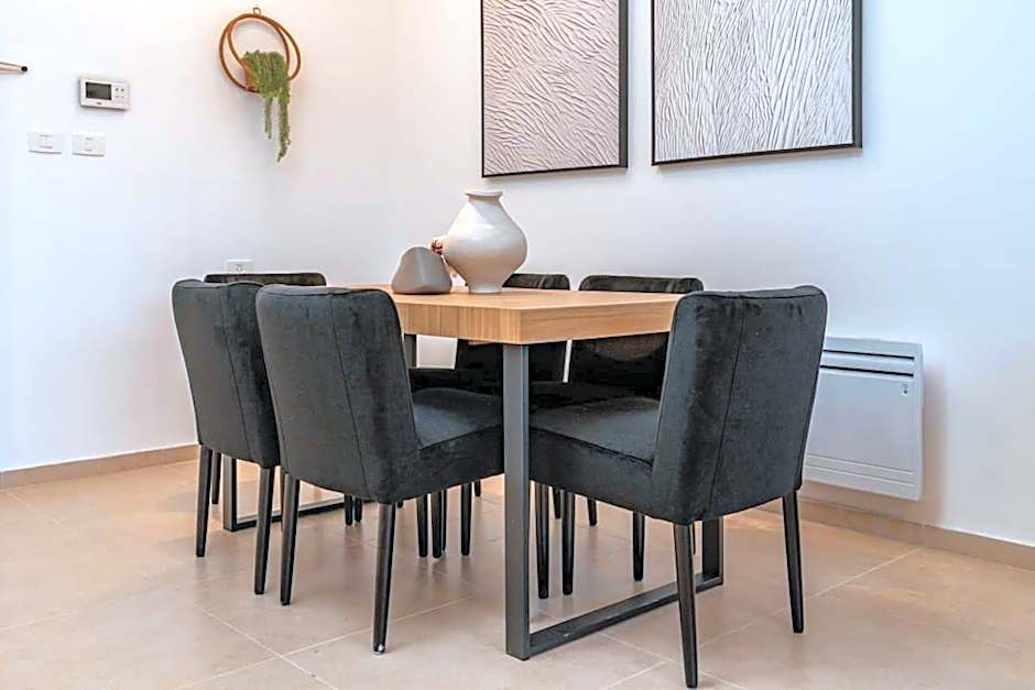 Deluxe 3 BDR Garden In Bayt Vegan-Ramat Sharet