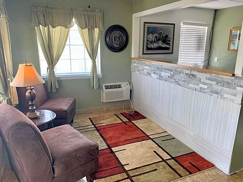 HiWay Inn Express