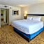 Wyndham El Paso Airport Hotel And Water Park