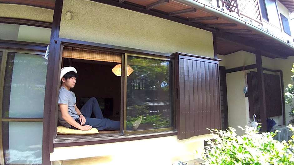 Kinkaku
