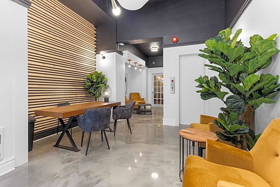 Le Sand & Stone Hotel