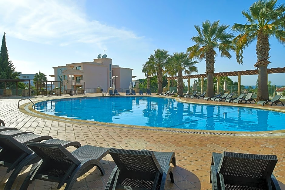 Cheerfulway Balaia Plaza