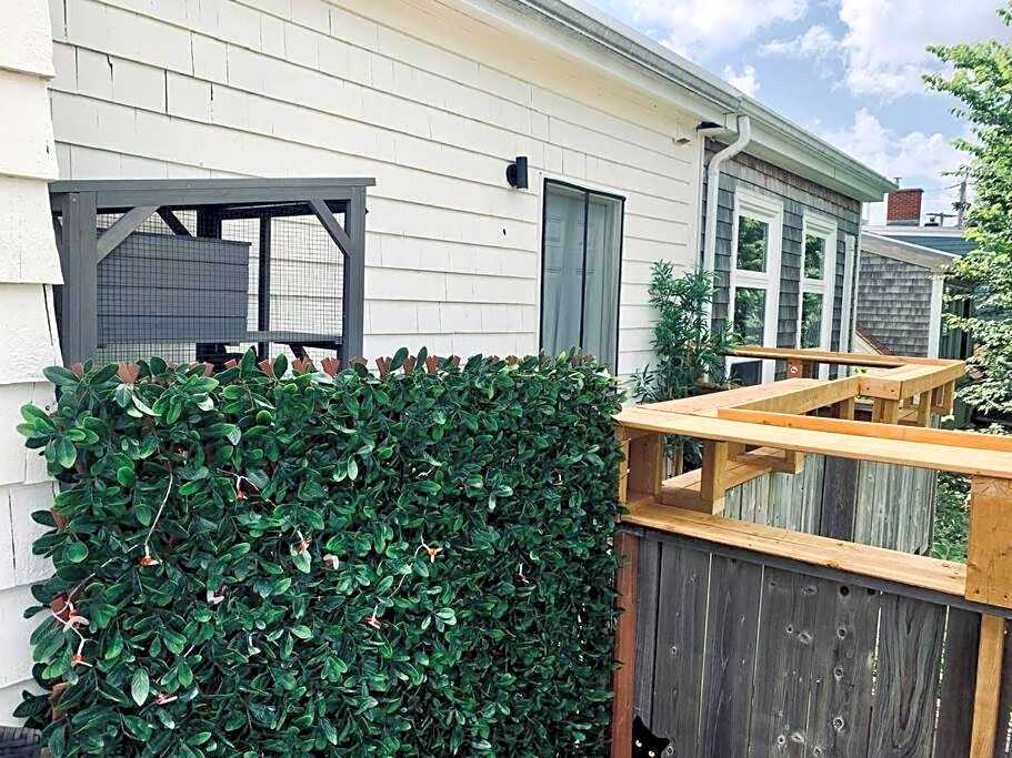 Pet-Friendly Space #3 at Doggy Digs, King Bed and Office
