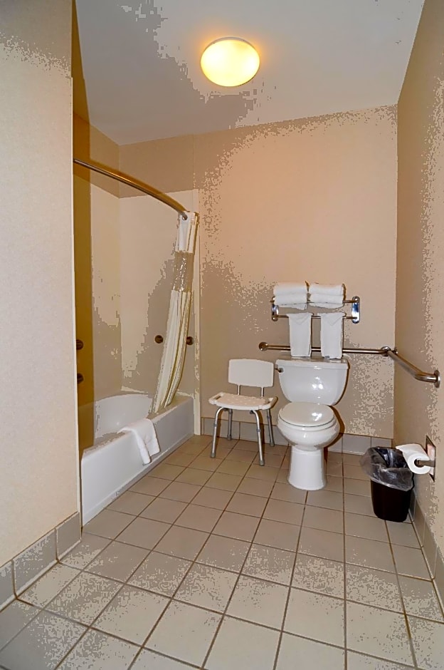 THE ATRIUM HOTEL - SFO AIRPORT FREE! - Shuttle Bus - Parking - WIFI