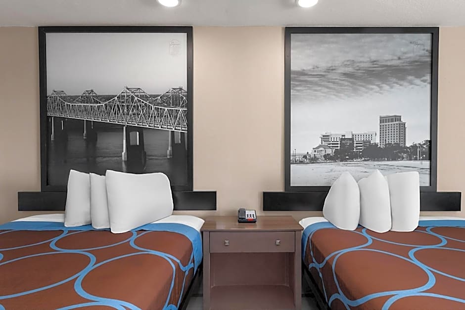 Super 8 by Wyndham Biloxi at the Beach