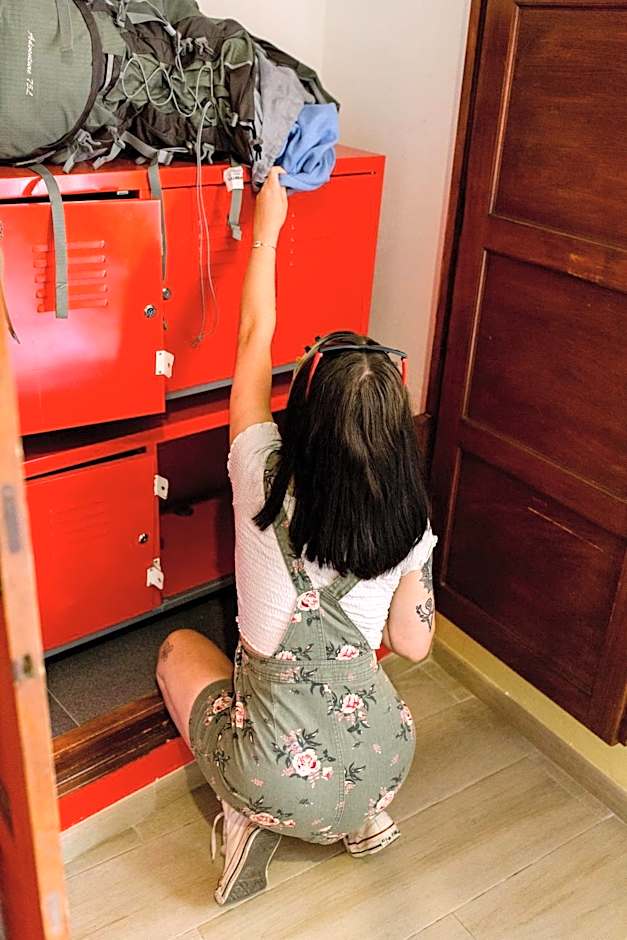 Rising Cock Party Hostel