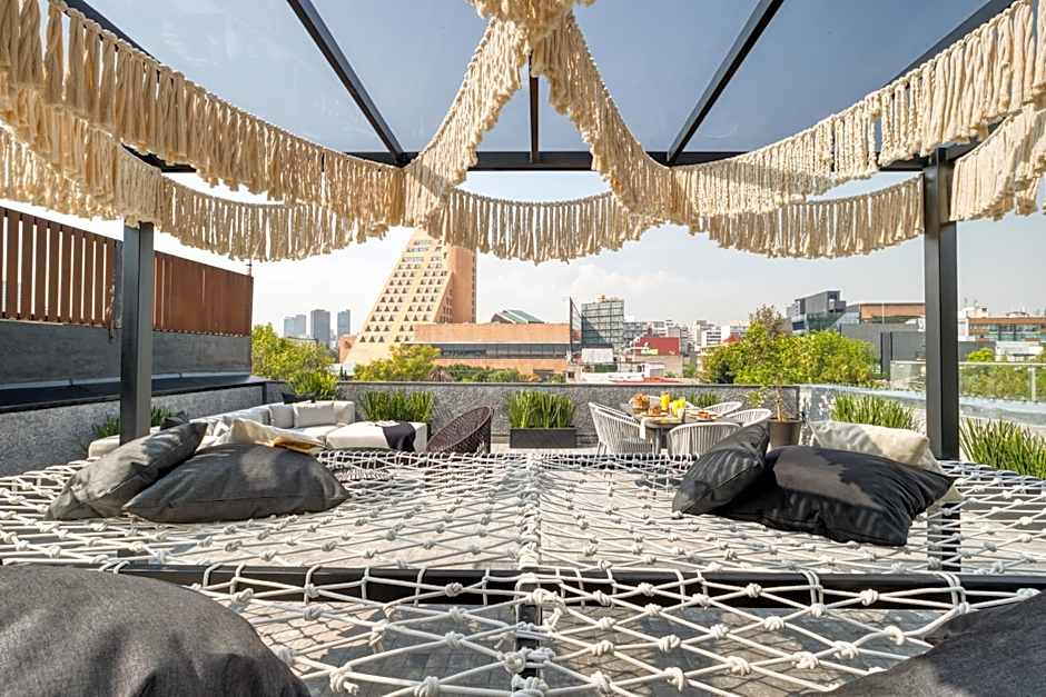 ULIV Edgar Allan Poe