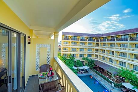 Grand Deluxe Room with Large Balcony