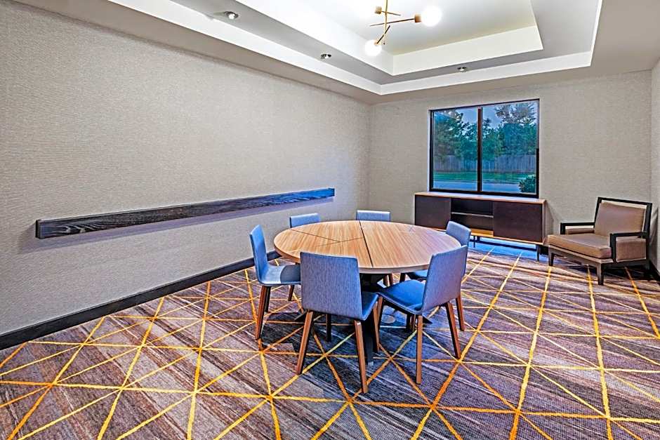 Holiday Inn & Suites Stillwater-University West By IHG