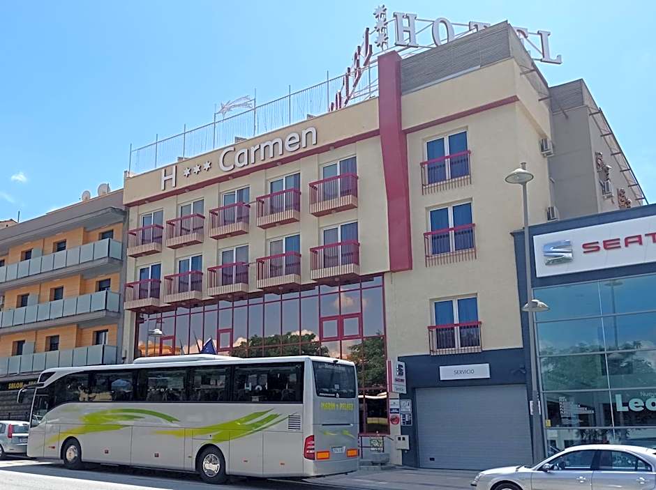 Hotel Mari Carmen