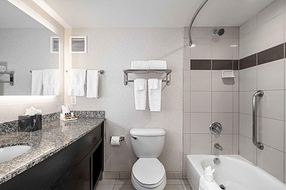 Best Western Plus Marina Gateway