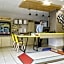 Adagio Access Marseille Saint Charles Aparthotel