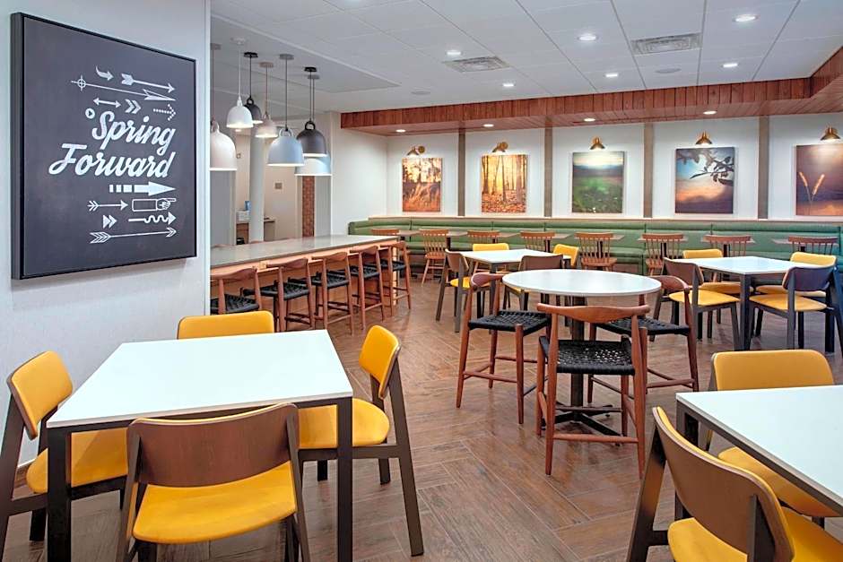 Fairfield Inn & Suites by Marriott Denver Tech Center North