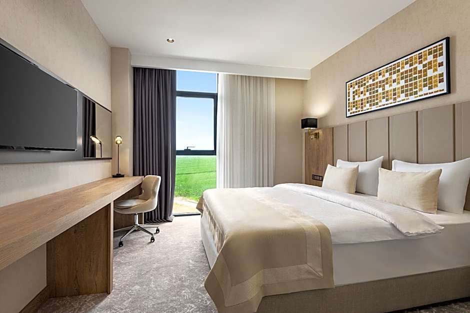 Ramada Plaza By Wyndham Batman