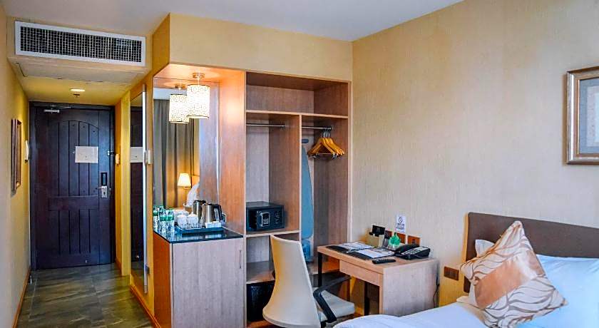 Marcian Garden Hotel