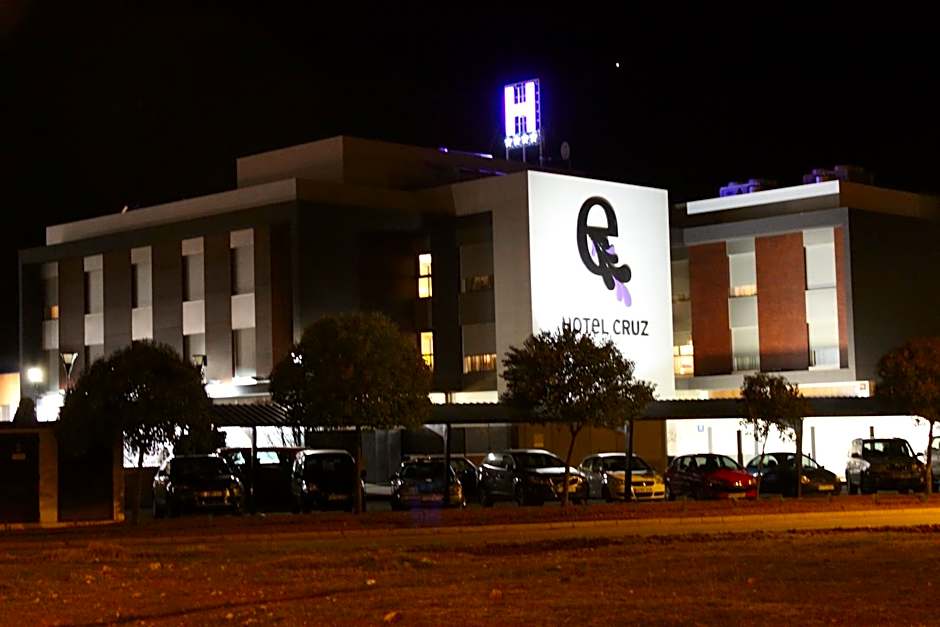 Escuderos Hotel Cruz