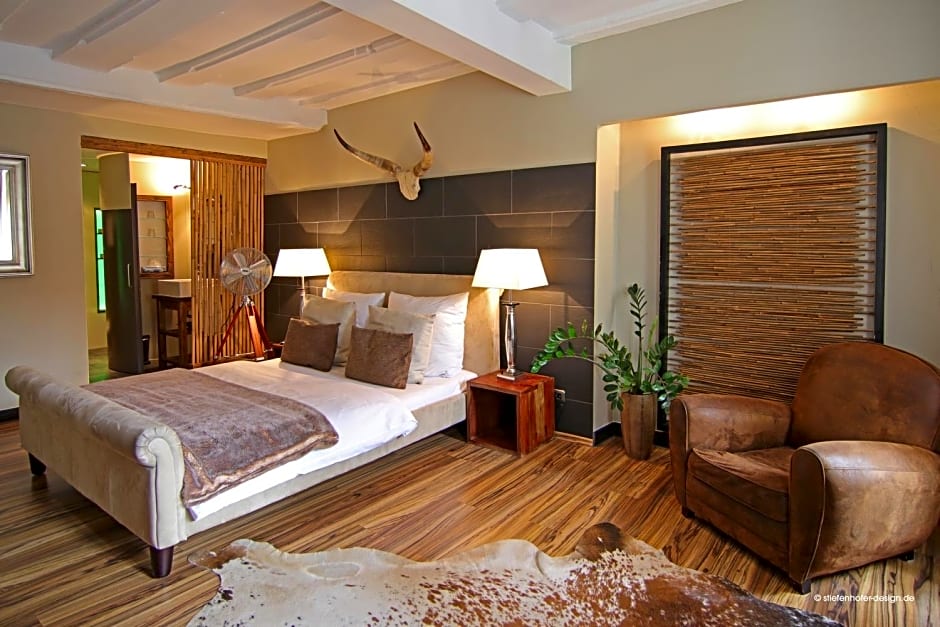 Elements Hotel