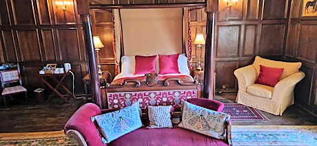 King Room with Four Poster Bed