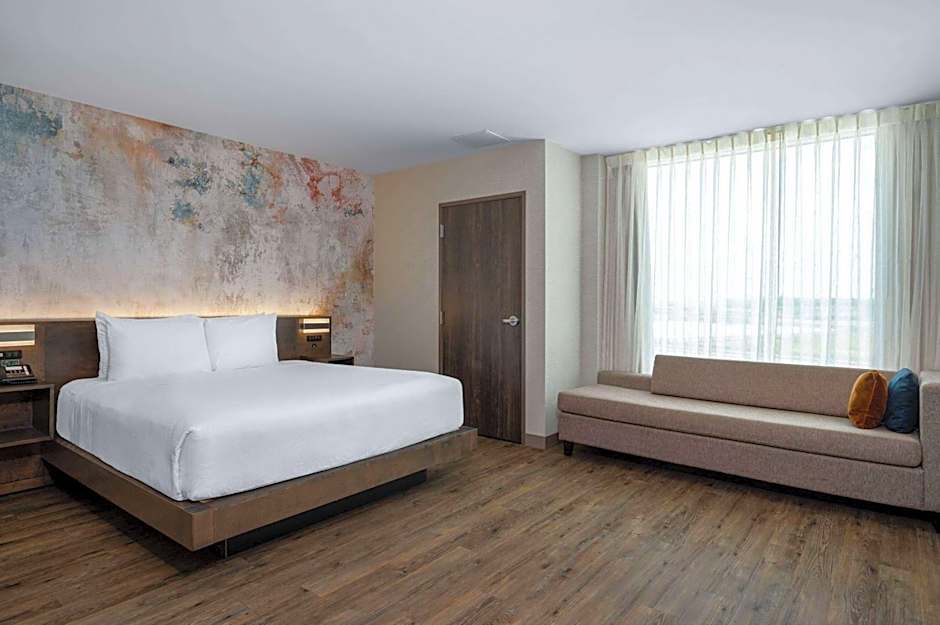 Wyndham Westfield