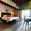 Hotel Luxury Patio Azul