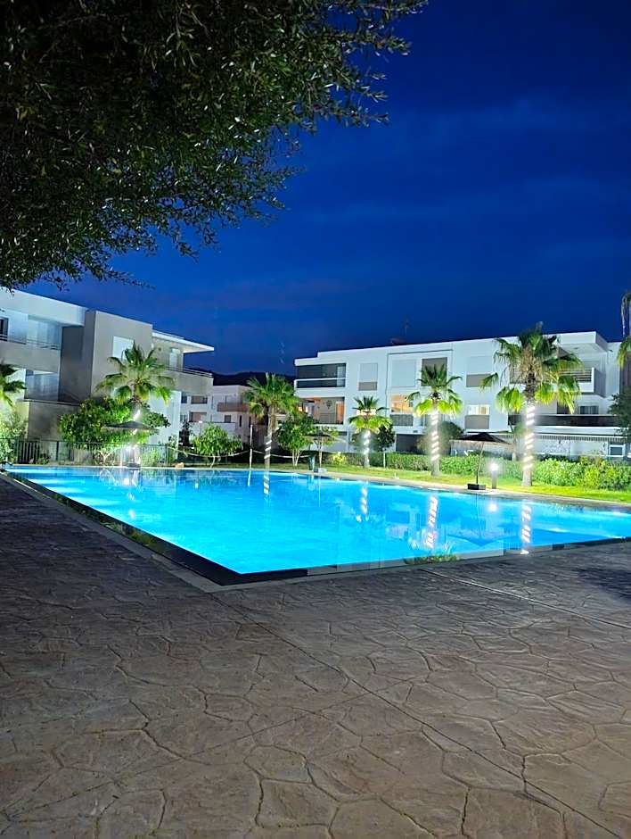 Vista Nest Home - Imi Ouaddar bien équipé avec terrasse