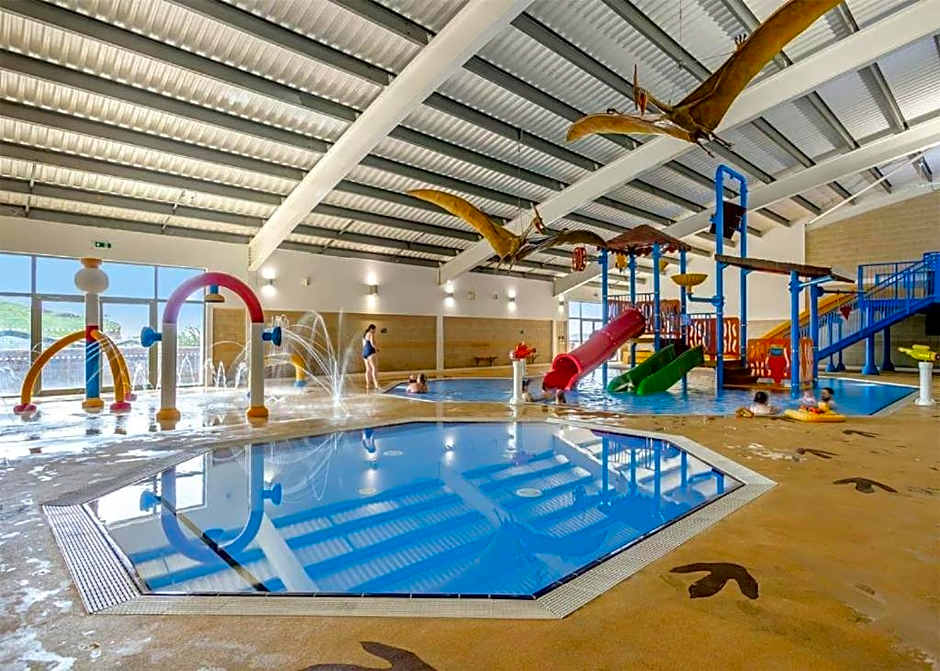 FRESHWATER BEACH HOLIDAY HOME