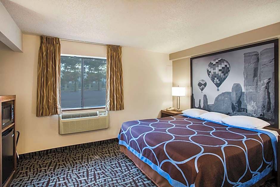 Super 8 by Wyndham Flagstaff