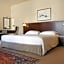 The Mayflower Hotel