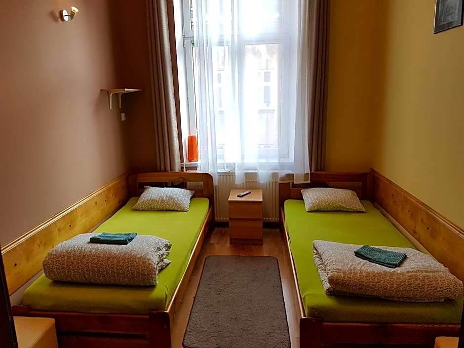 Dream Hostel & Apartments