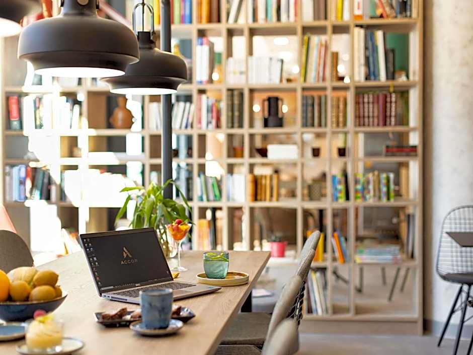 ibis Marseille Centre Euromed