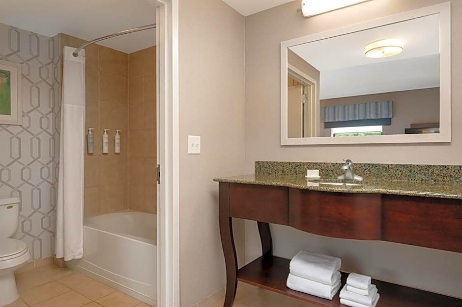 Hampton Inn By Hilton And Suites Wilkes Barre