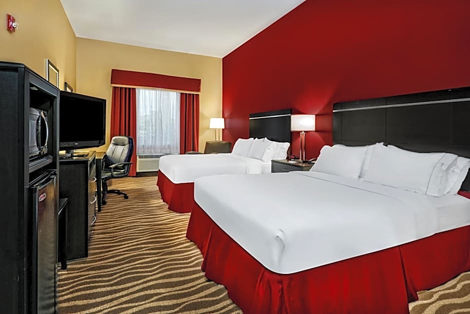 Holiday Inn Express & Suites Cotulla By IHG