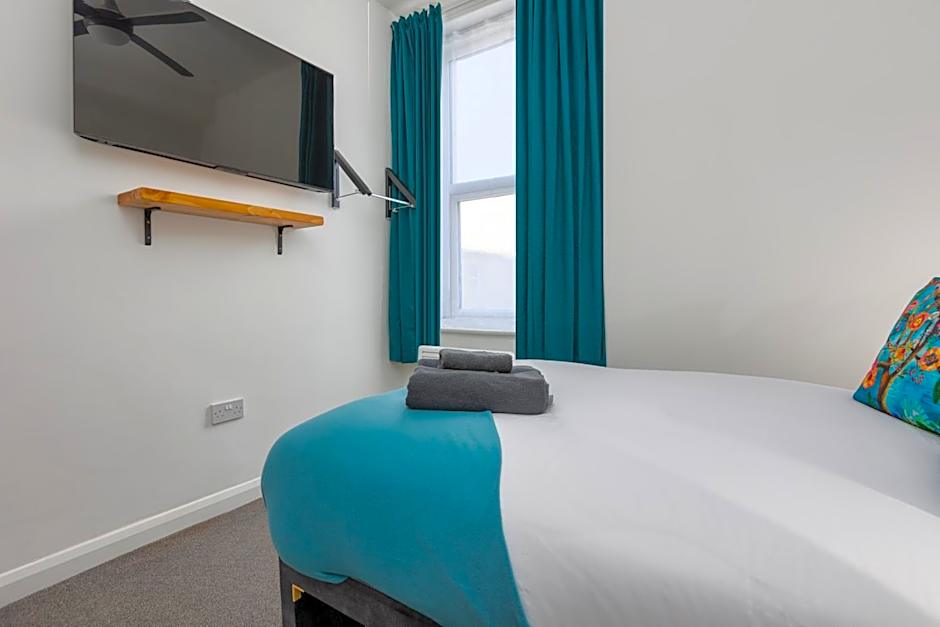 Charles Alexander Short Stay - TheWestern Blackpool