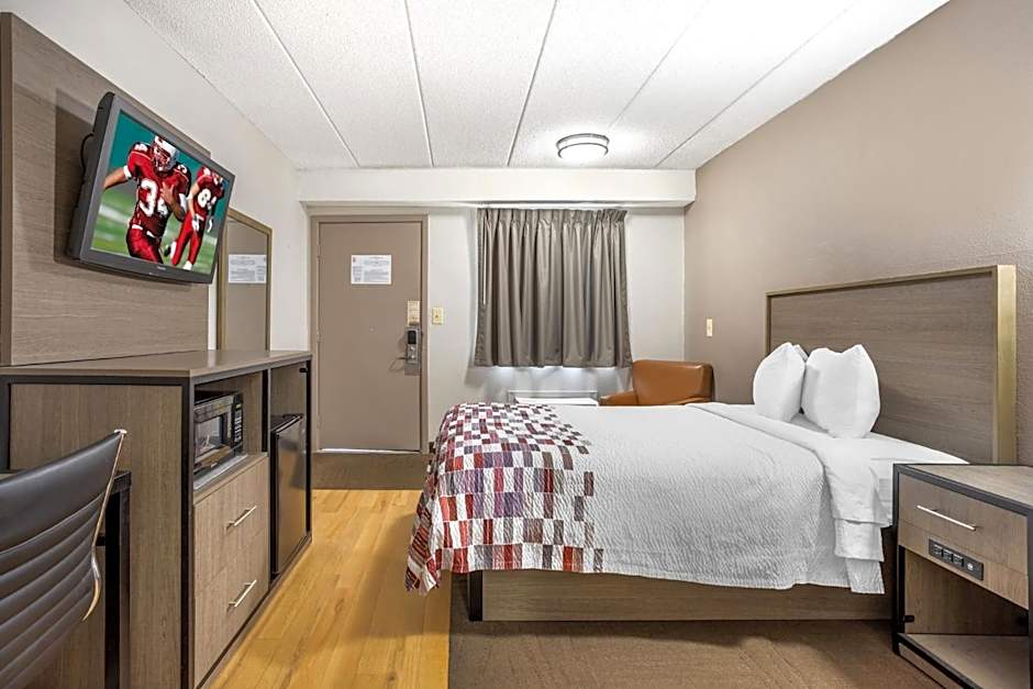 Red Roof Inn Tinton Falls - Jersey Shore