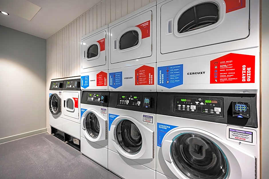 Staycity Aparthotels Tivoli