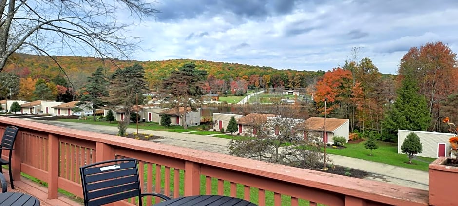 The Lodge at Chalk Hill