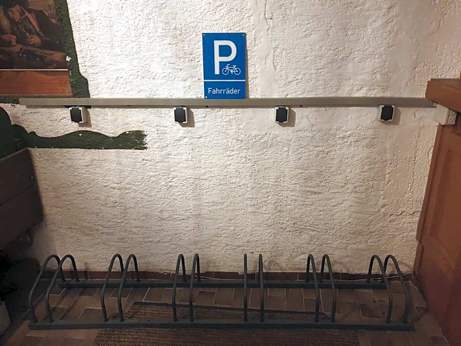 Weisses Rössel-Cavallo Bianco